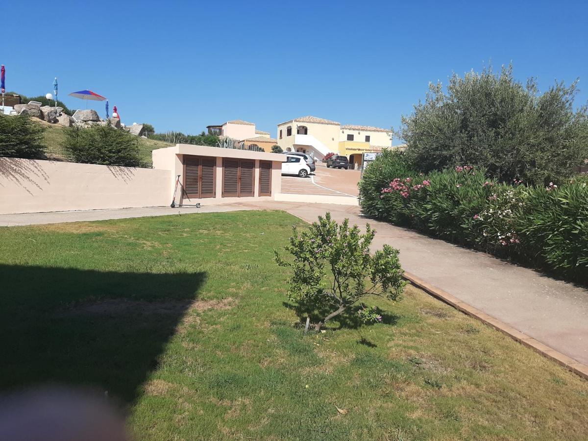 Appartamento Residence Mirice Vignola Mare Aglientu Casa Giorgia Exterior photo